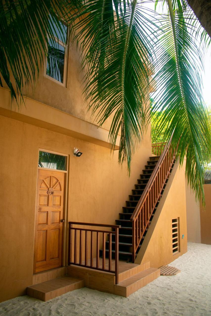 Muraka Inn Thoddoo Exterior photo